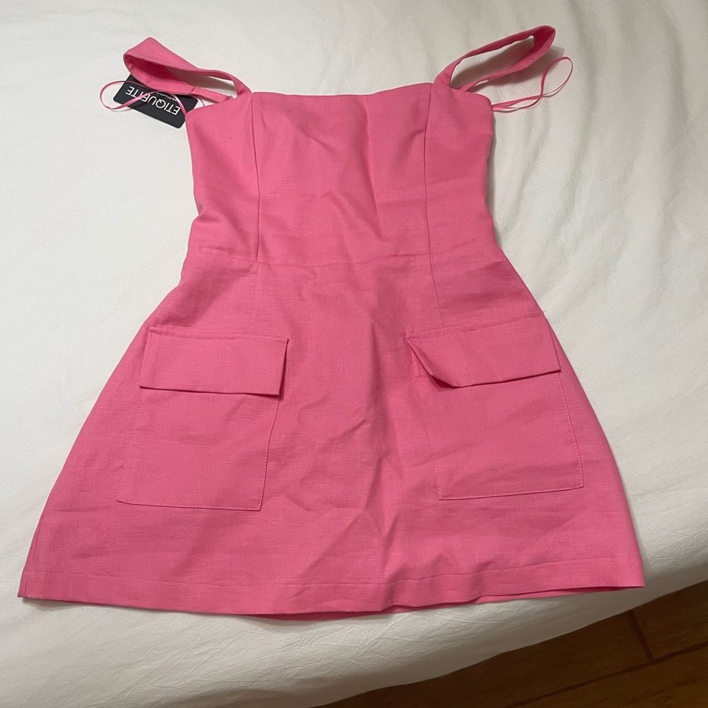 Vibrant Pink Mini Dress with Pockets